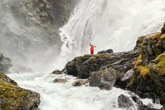 属虎不能请财神？属相与财运的奥秘